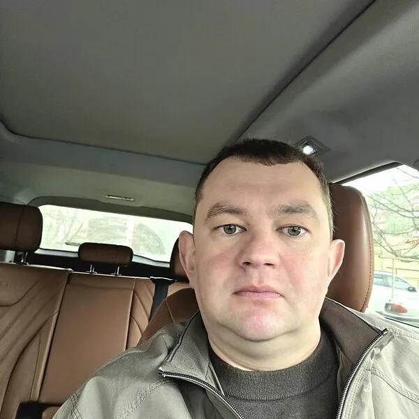 Максим